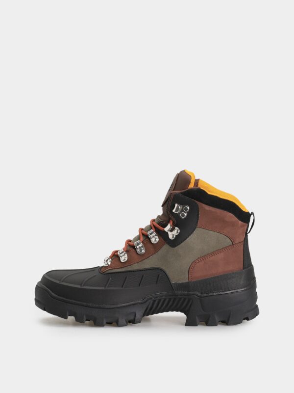 Timberland VIBRAM WATERPROOF Тактические ботинки (TF4987) Мужское, цвет - Коричневый, материал - Нубук Фото вещи Timberland VIBRAM WATERPROOF Тактические ботинки (TF4987) Мужское, цвет - Коричневый, материал - Нубук