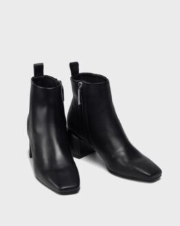 Фото вещи Женские черные кожаные ботильоны Squared Ankle Boot 55 Черный 37 Calvin Klein HW0HW00586